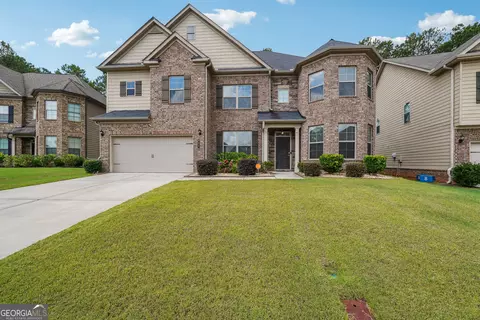 221 Brightfield Dr, Loganville, GA 30052