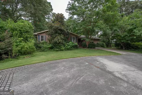 1414 Line Creek Rd, Brooks, GA 30205