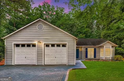 3831 Starlight Trl, Douglasville, GA 30135