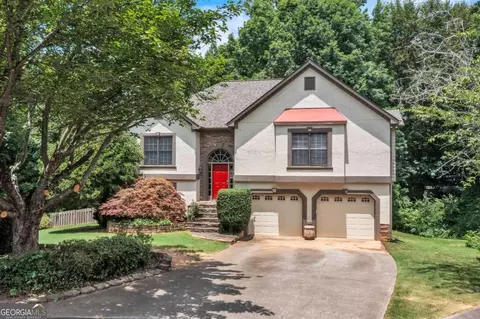 421 Middle Valley Ln, Woodstock, GA 30189