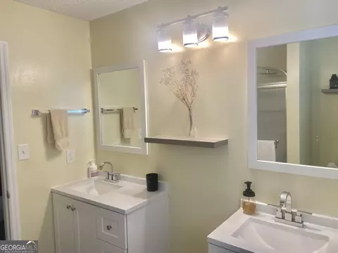 112 Camelot Dr, Dublin, GA 31021 photo 23