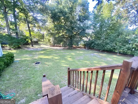 112 Camelot Dr, Dublin, GA 31021 photo 27