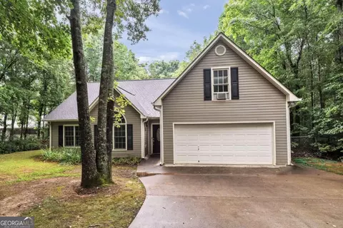 186 Smokestack Rdg, Fairmount, GA 30139