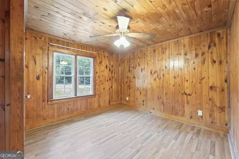 Bedroom - 241 Brady St, Toccoa, GA 30577 photo 3 of 5