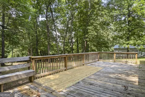 Exterior - 241 Brady St, Toccoa, GA 30577 photo 9 of 13