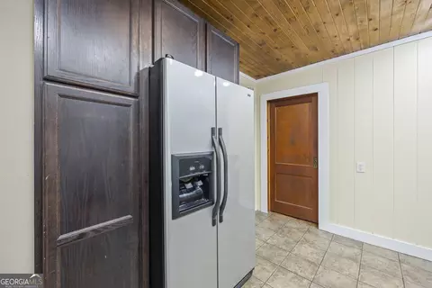 Entry Way - 241 Brady St, Toccoa, GA 30577 photo 1 of 6
