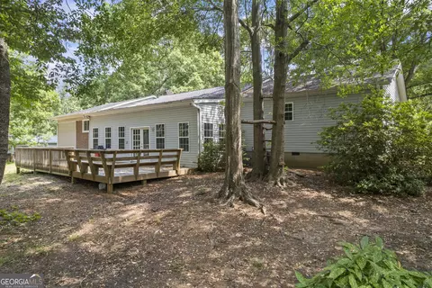 Exterior - 241 Brady St, Toccoa, GA 30577 photo 6 of 13