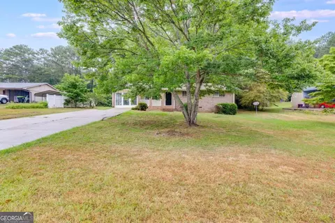 95 Amanda Ct, Stockbridge, GA 30281