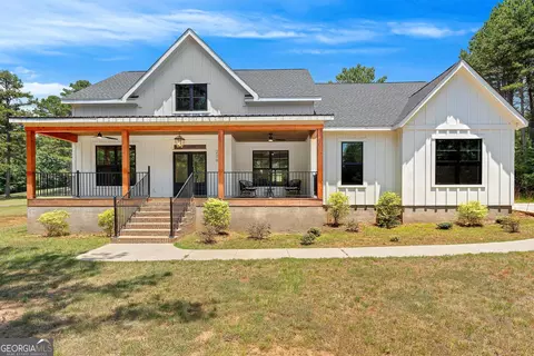 216 Bunker Ln, Westminster, SC 29693