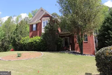1404 Hada Ln, Lawrenceville, GA 30043
