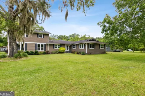 142 Dowling Dr, Kingsland, GA 31548