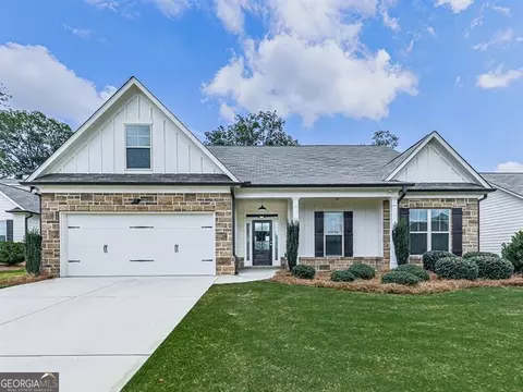 982 Forsythia Ct, Jefferson, GA 30549