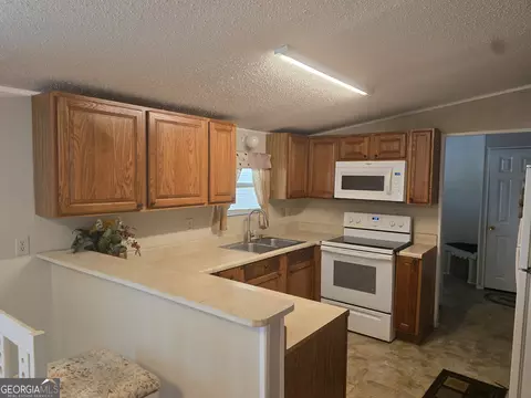723 Thompson Rd, Dudley, GA 31022 photo 10