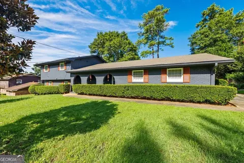 2723 Slumber Trl, Decatur, GA 30034