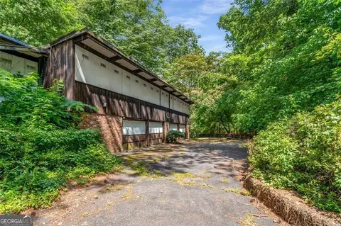 4131 Stratford Rd, Atlanta, GA 30342