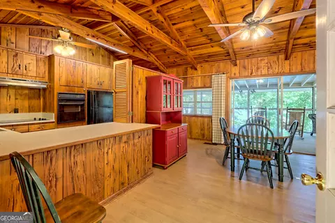 132 Highlander Ln, Tiger, GA 30576 photo 10