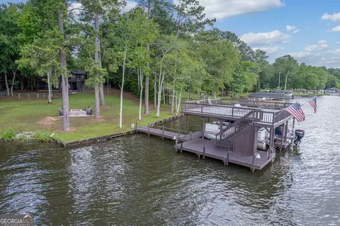 2329 Woodland Way, Sparta, GA 31087