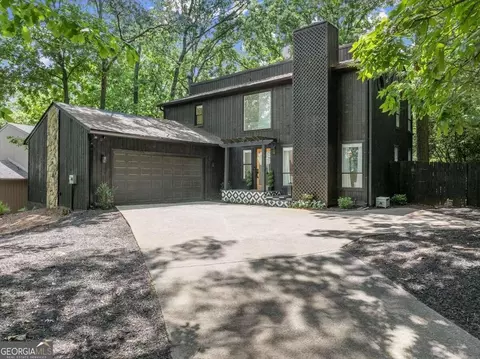 430 N Eagles Blf, Alpharetta, GA 30022