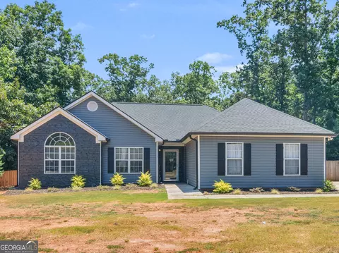 45 Big Oaks Ct, Newnan, GA 30265
