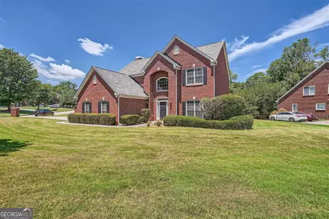 583 Antietam Dr, Stone Mountain, GA 30087