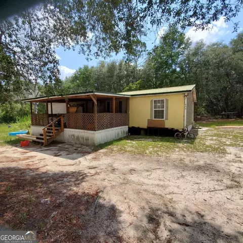 490 Mulberry Ave, Nicholls, GA 31554