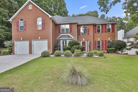 78 Southern Golf Ct, Fayetteville, GA 30215