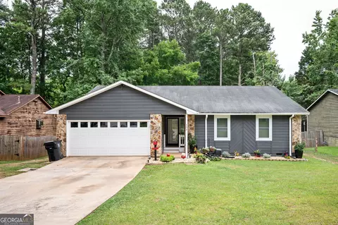 750 Fieldstone Dr, Jonesboro, GA 30238