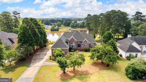 44 Micah Dr, Mcdonough, GA 30253