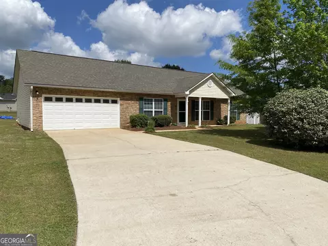 221 Whistle Way, Locust Grove, GA 30248