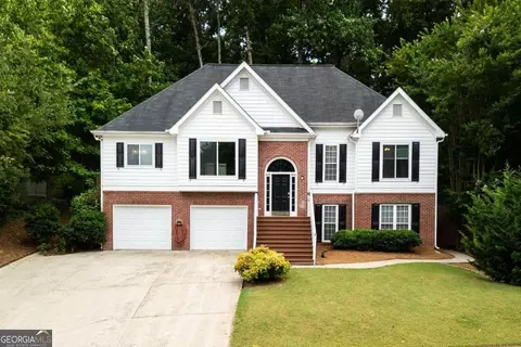 106 Hearthstone Dr, Woodstock, GA 30189