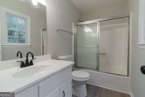 2625 Suncrest Dr, Buford, GA 30519 photo 9