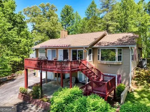 845 Scarletts Way, Young Harris, GA 30582