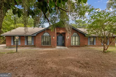 137 Cambray Cir, Saint Marys, GA 31558