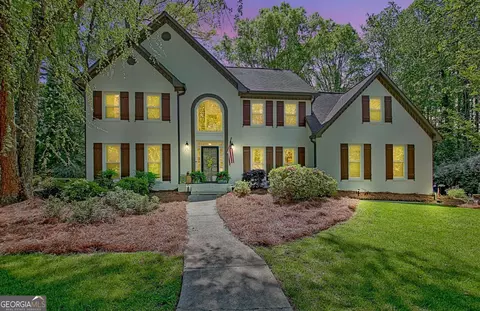 105 Whitfield Run, Peachtree City, GA 30269