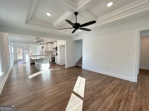 Living - 1332 Mooty Bridge Rd, Lagrange, GA 30240 photo 1 of 2