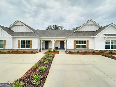 1334 Mooty Bridge Rd, Lagrange, GA 30240