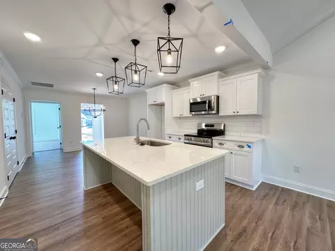Kitchen - 1336 Mooty Bridge Rd, Lagrange, GA 30240 photo 1 of 3