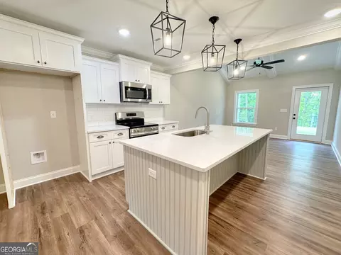 Kitchen - 1344 Mooty Bridge Rd, Lagrange, GA 30240 photo 1 of 3