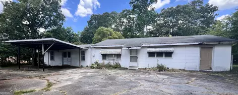 521 Tyus Rd, Bowdon, GA 30108