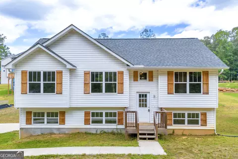 1795 Skyline Dr, Toccoa, GA 30577