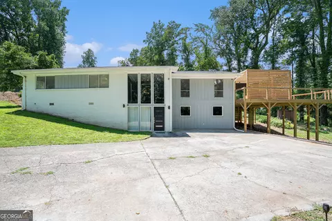 5651 Marian Ln NW, Lilburn, GA 30047