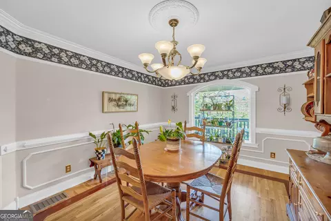 Dining - 255 River Swing Rd, Cornelia, GA 30531 photo 2 of 3