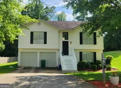 3749 Cumbrian Ln, Lithonia, GA 30038