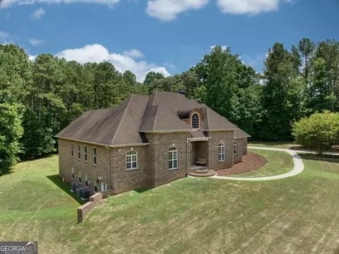 145 Blossom Ridge Trl, Fayetteville, GA 30214