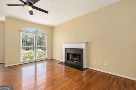 190 Millstone Dr, Commerce, GA 30530 photo 5