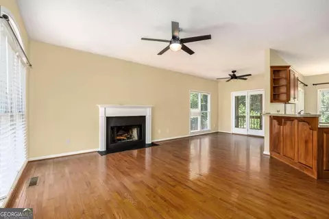 190 Millstone Dr, Commerce, GA 30530 photo 4