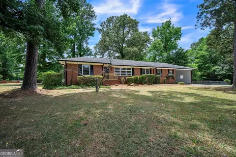 130 Spencer Hill Ct, Macon, GA 31206