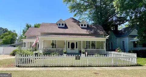 702 Stonewall St, Dublin, GA 31021 photo 3