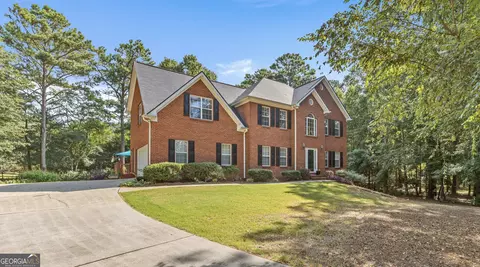 245 Canal Pl, Fayetteville, GA 30215
