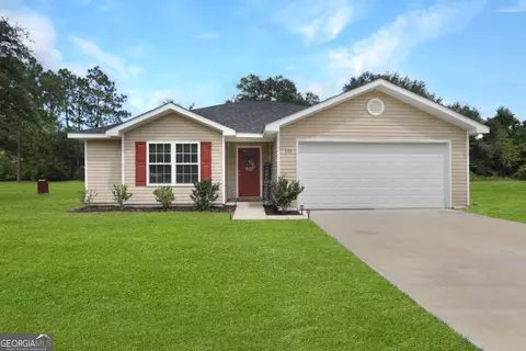 151 Bunion Rd, Jesup, GA 31545